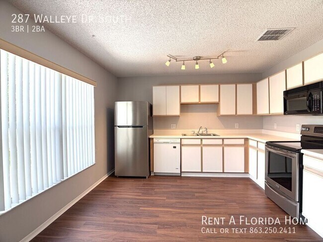Building Photo - 287 S Walleye Dr