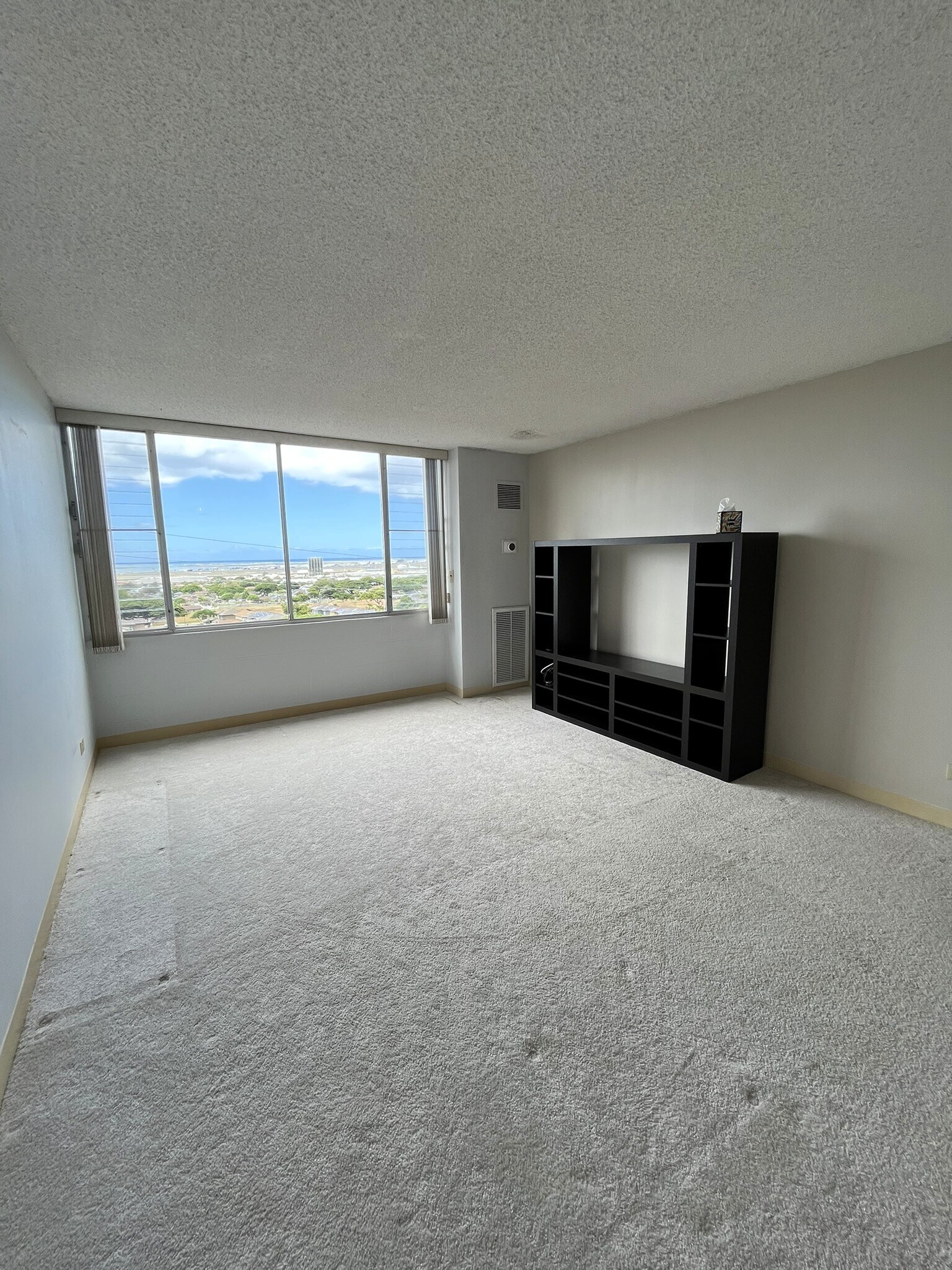 Living Room - B - 3045 Ala Napuaa Pl