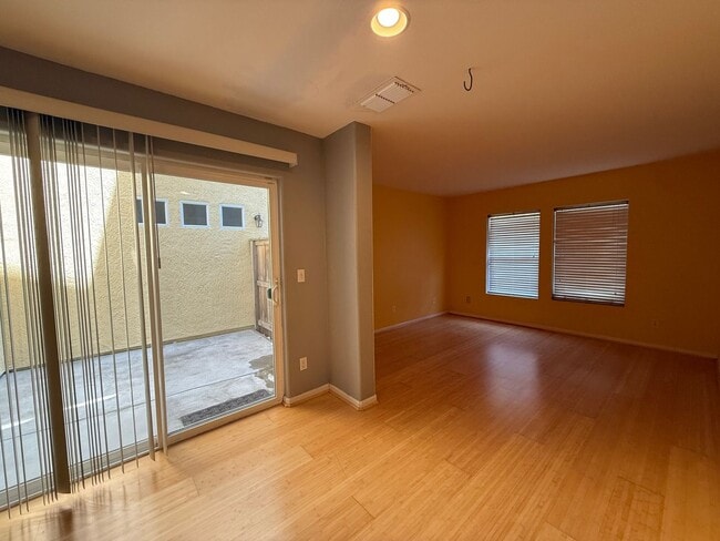 Building Photo - Adorable 4/3 Tri-Level Home - Rancho!  Ple...