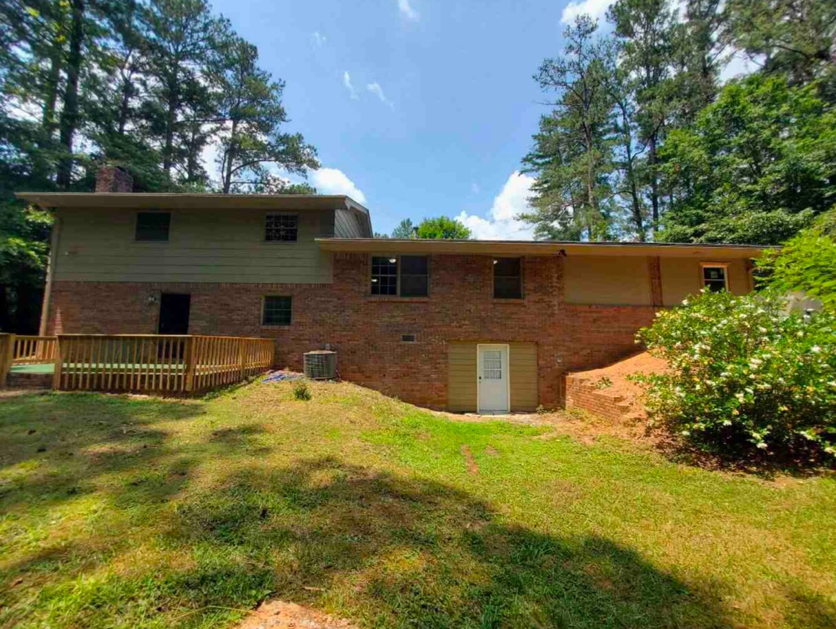 Building Photo - Room in Single Family Home on Butner Rd