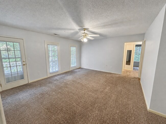 Building Photo - 303 Berkeley Dr