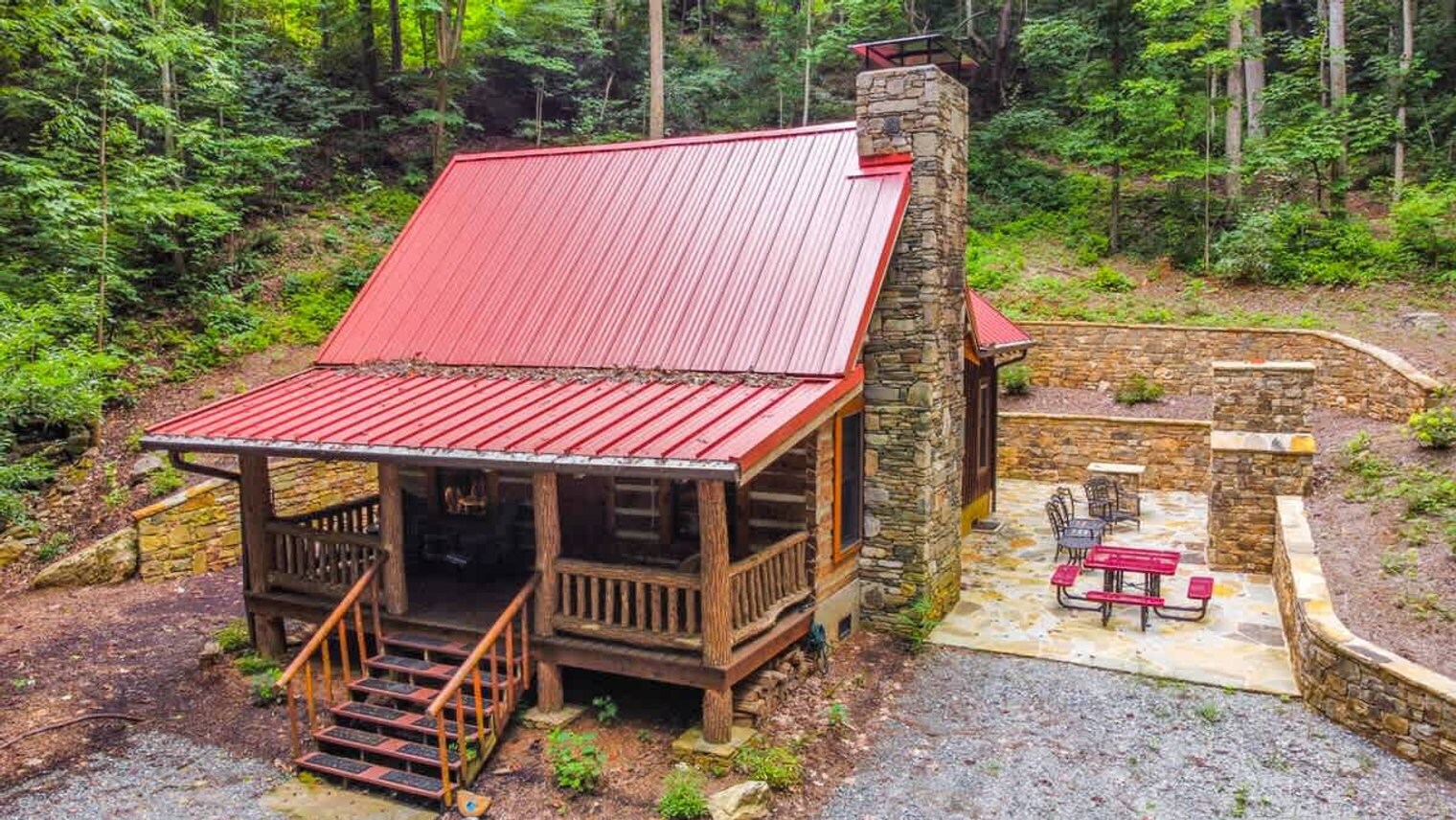 Building Photo - 615 Polly Mountain Rd