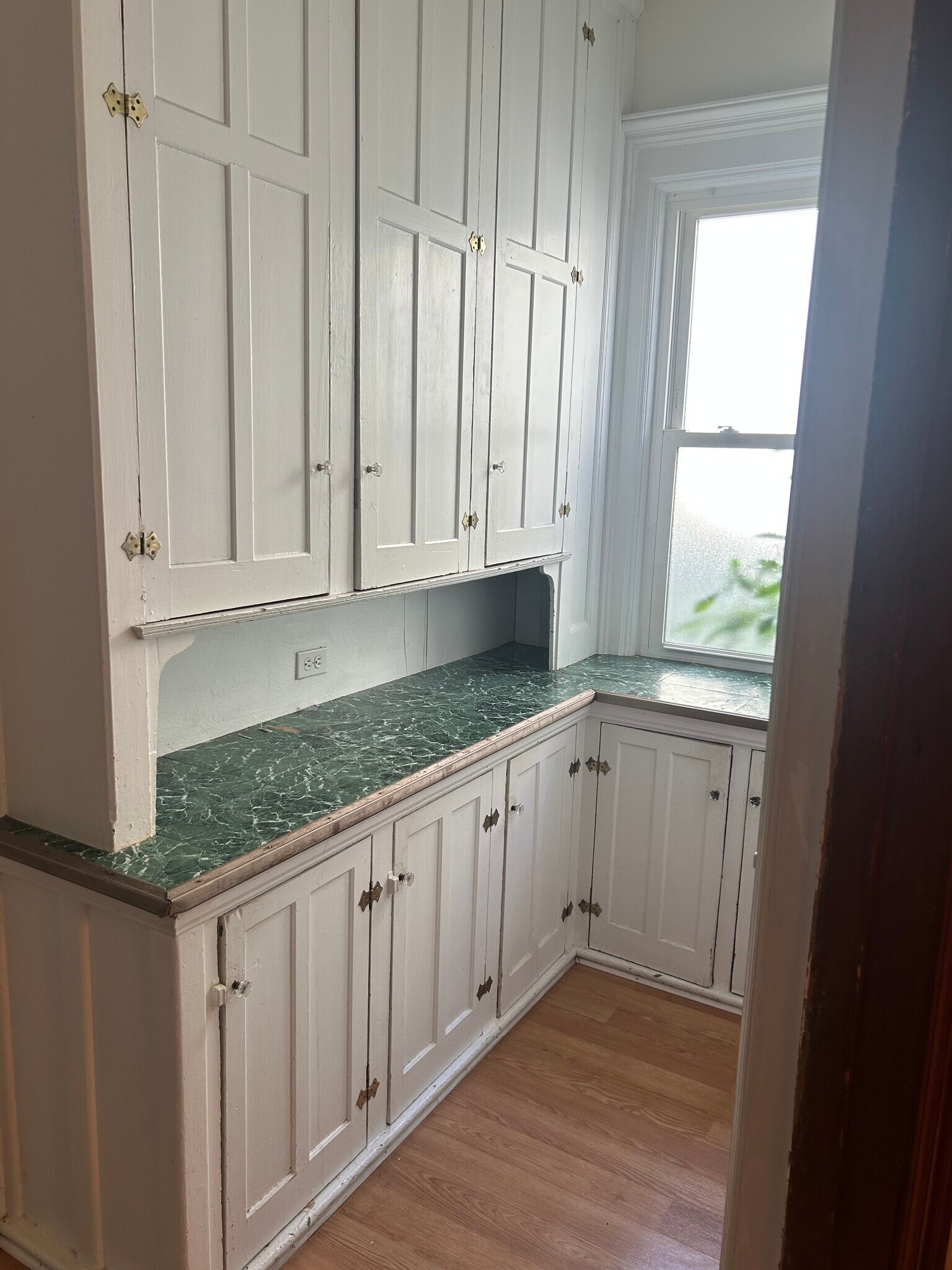 Pantry - 229 N Lowell Ave
