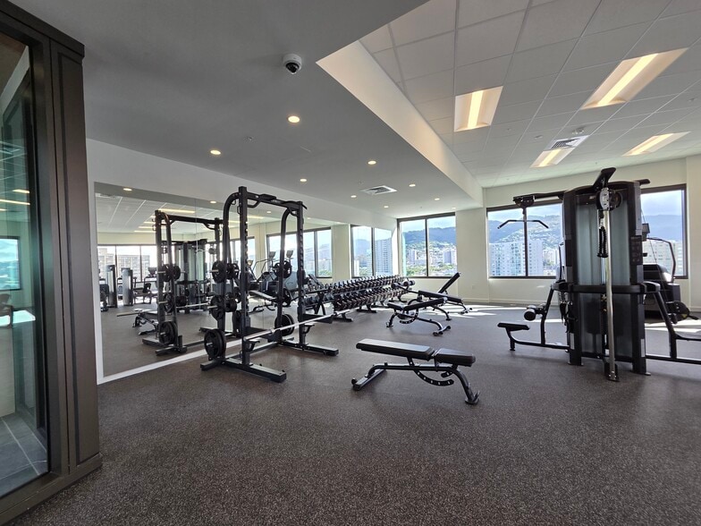 Gym 3 - 1515 Liona St