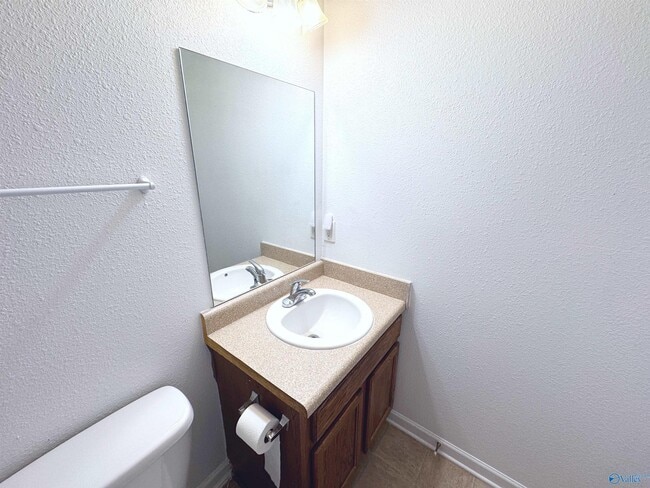 Building Photo - 202 Sagebrook Dr