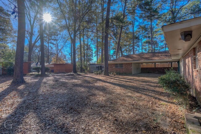 Building Photo - Rental Property