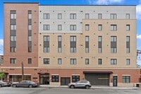 Building Photo - 49 S Day St