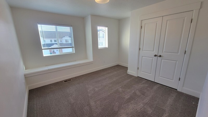 Building Photo - 2112 Redfox Way