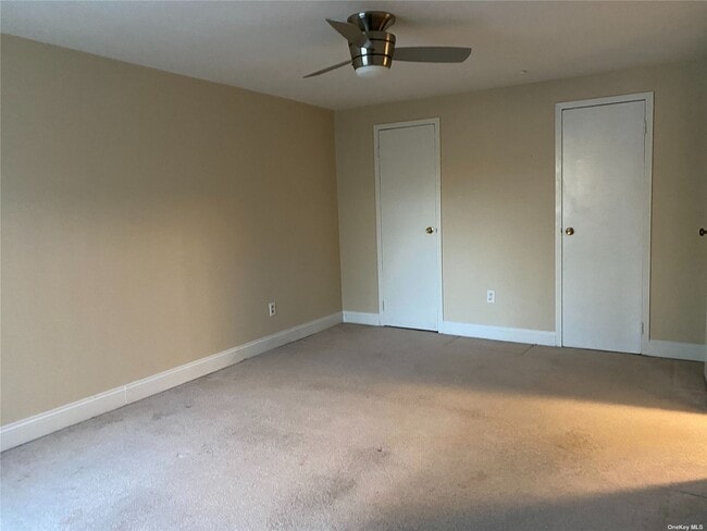 Building Photo - 339 Birchwood Rd