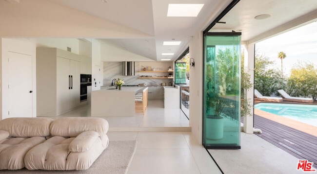 Building Photo - 3382 Scadlock Ln