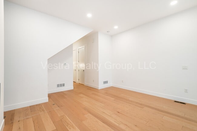 Building Photo - 1314 Osceola St
