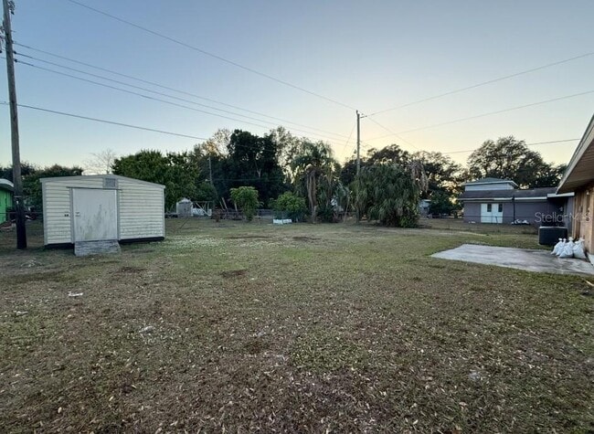 Building Photo - 903 31st St E