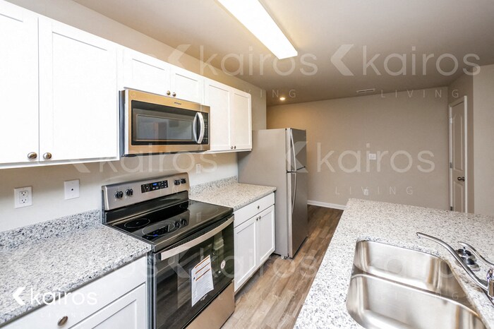 Building Photo - 2561 Wood Bend Ln