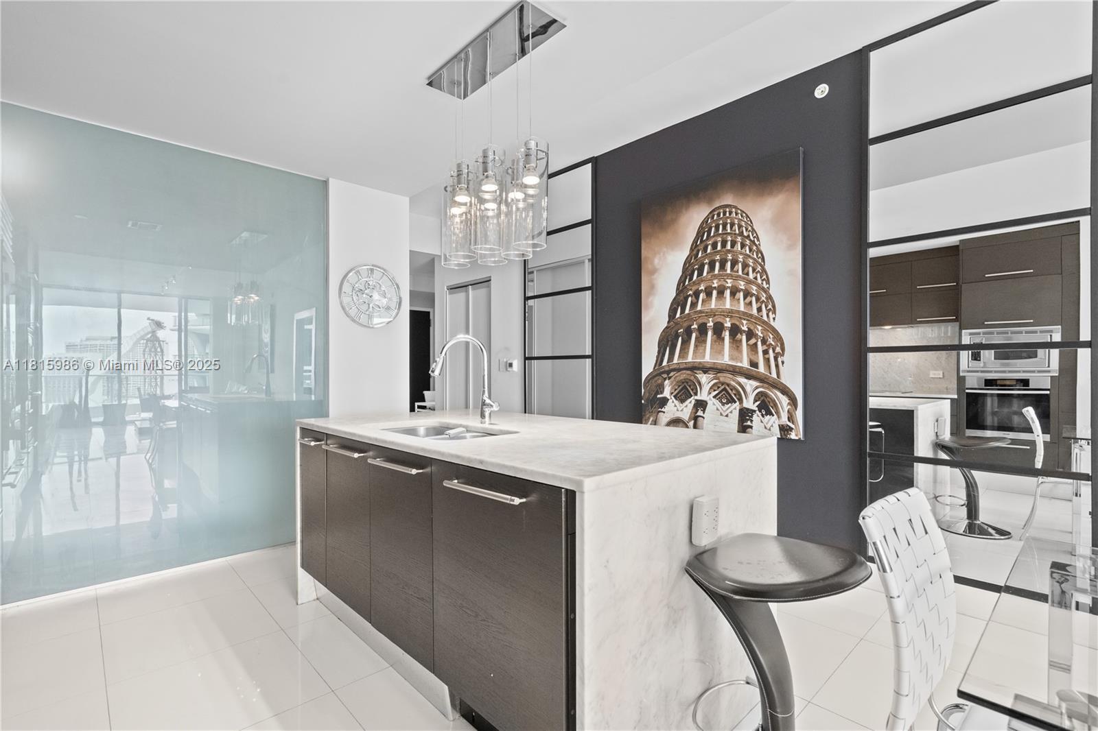 Building Photo - 900 Biscayne Blvd