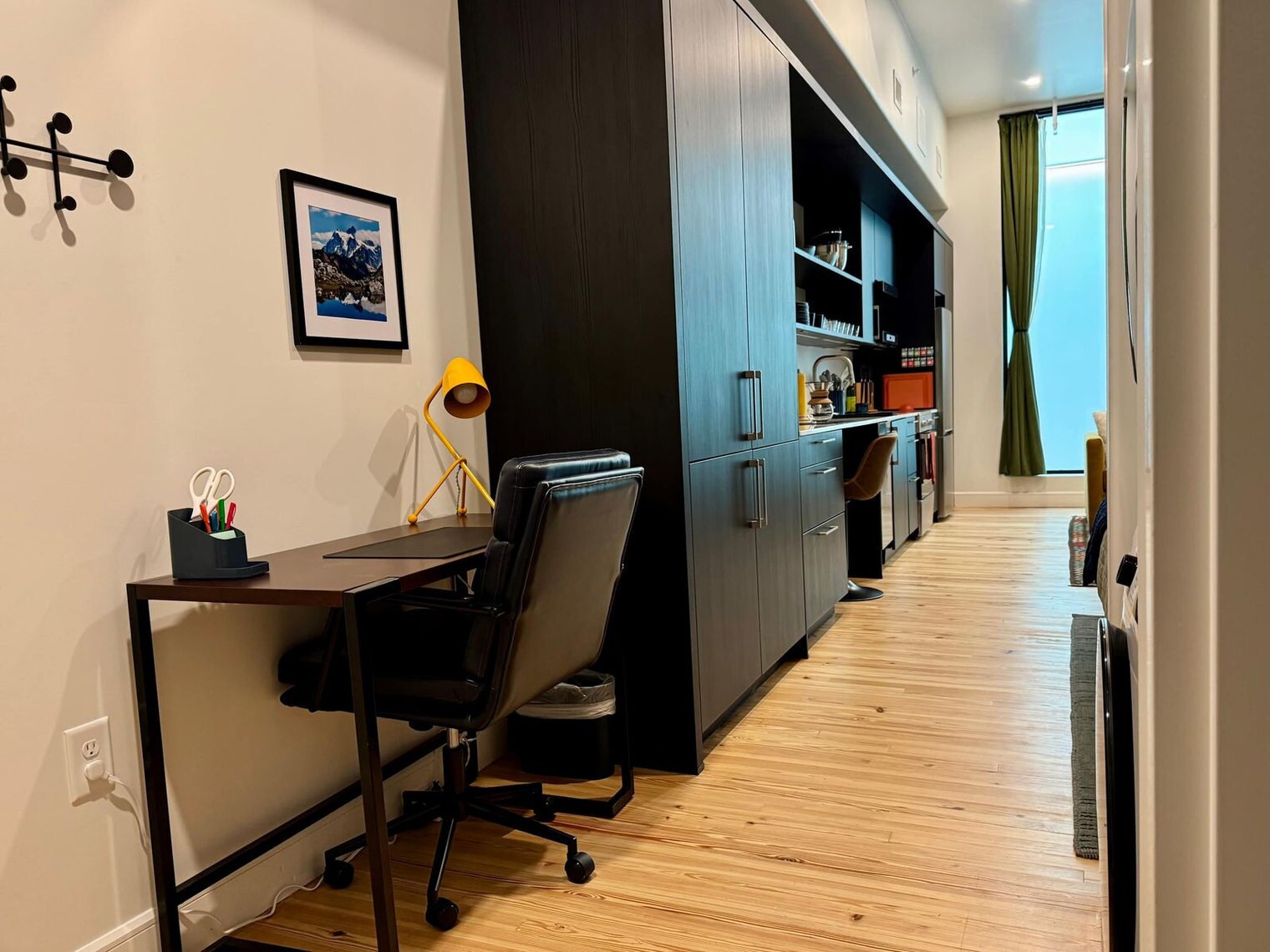 Building Photo - 1911 3rd Ave N