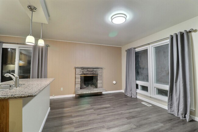 Building Photo - 26804 17th Pl S