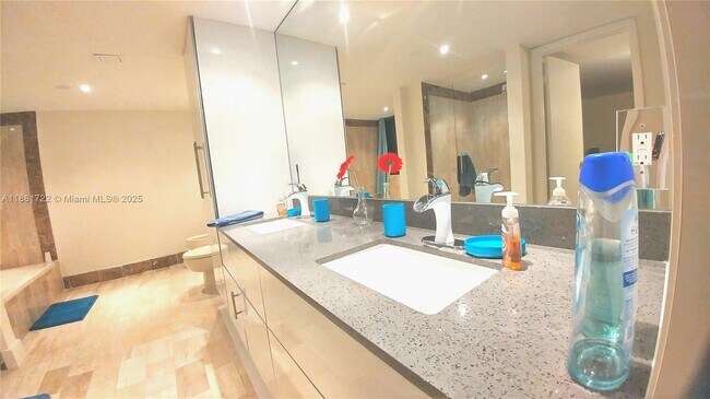 Building Photo - 468 Golden Isles Dr