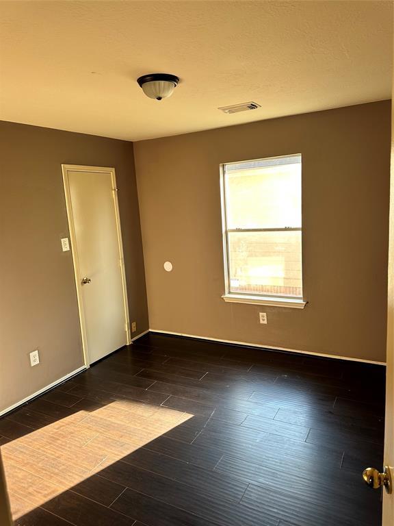 Building Photo - 21611 Bowcreek Ln