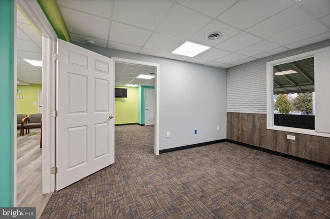 Building Photo - 7917 Wise Ave