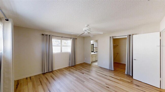 Building Photo - 8625 SW 94th St