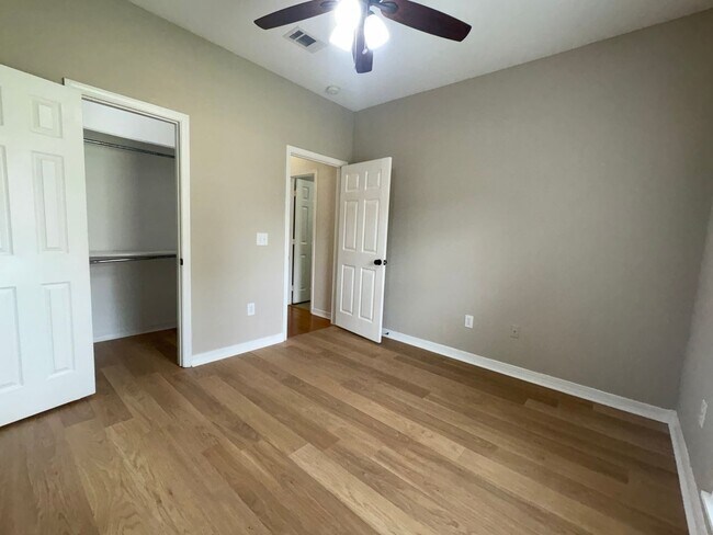 Building Photo - For Rent in Brandon School District!