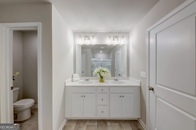 Building Photo - 43 Cobalt Ln