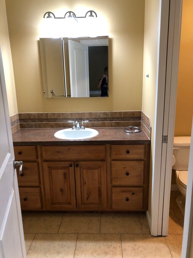 Upstairs bathroom w/attached toilet/shower room - 116 5th St