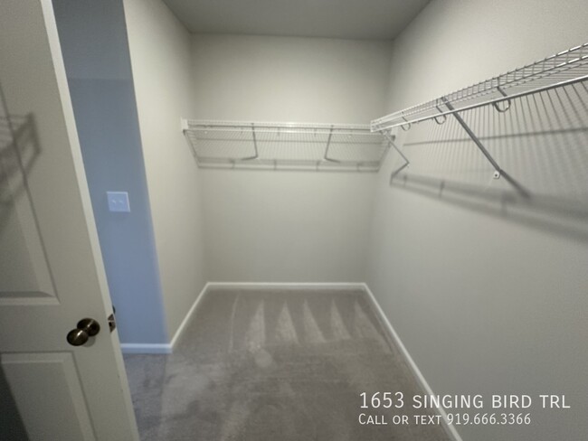 Building Photo - 1653 Singing Bird Trl