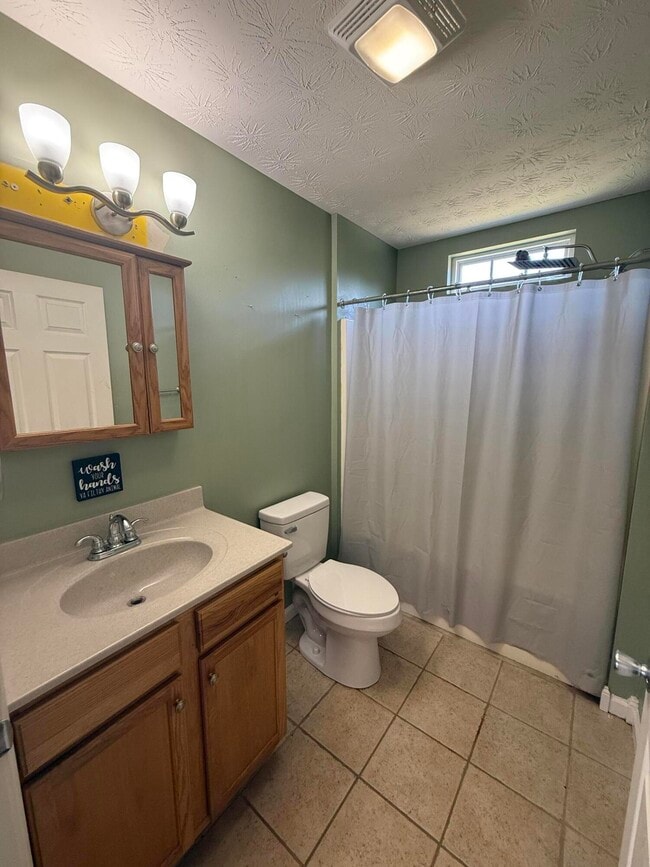 Building Photo - 426 Bryants Way