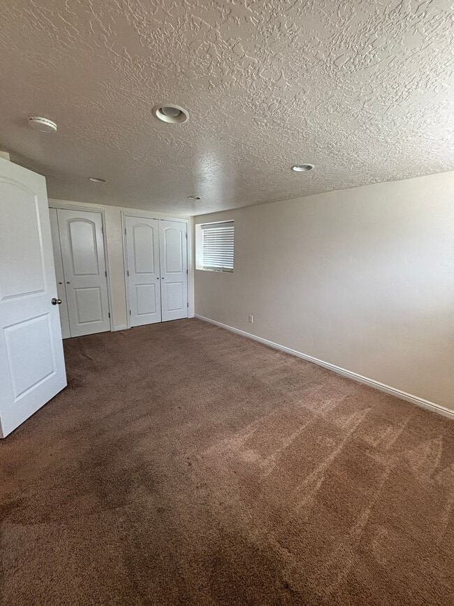 Building Photo - Home with Many Qualities! Commercial or residential