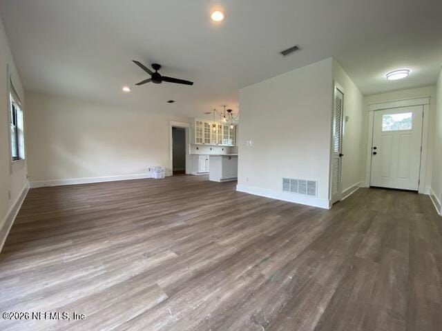 Building Photo - 1539 Bentin Dr N