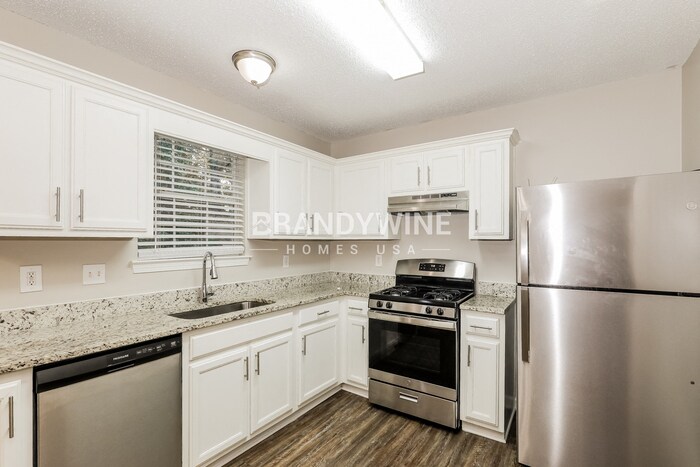 Building Photo - 5248 Katherine Village Dr