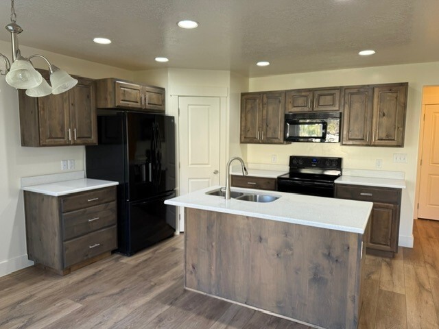 Building Photo - 729 S 170 W
