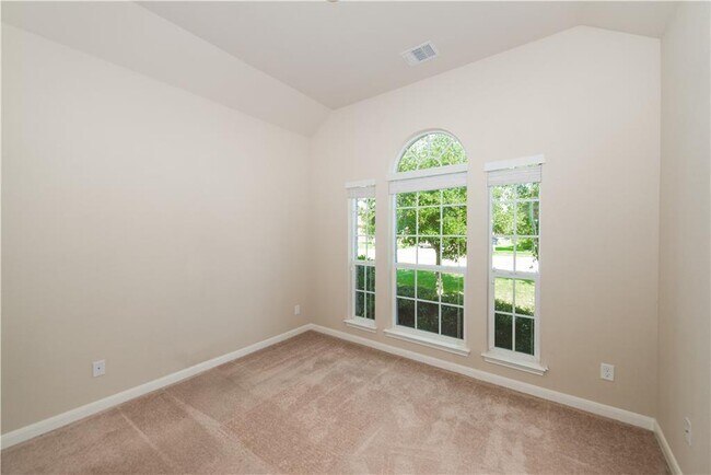 Building Photo - 117 Colthorpe Ln