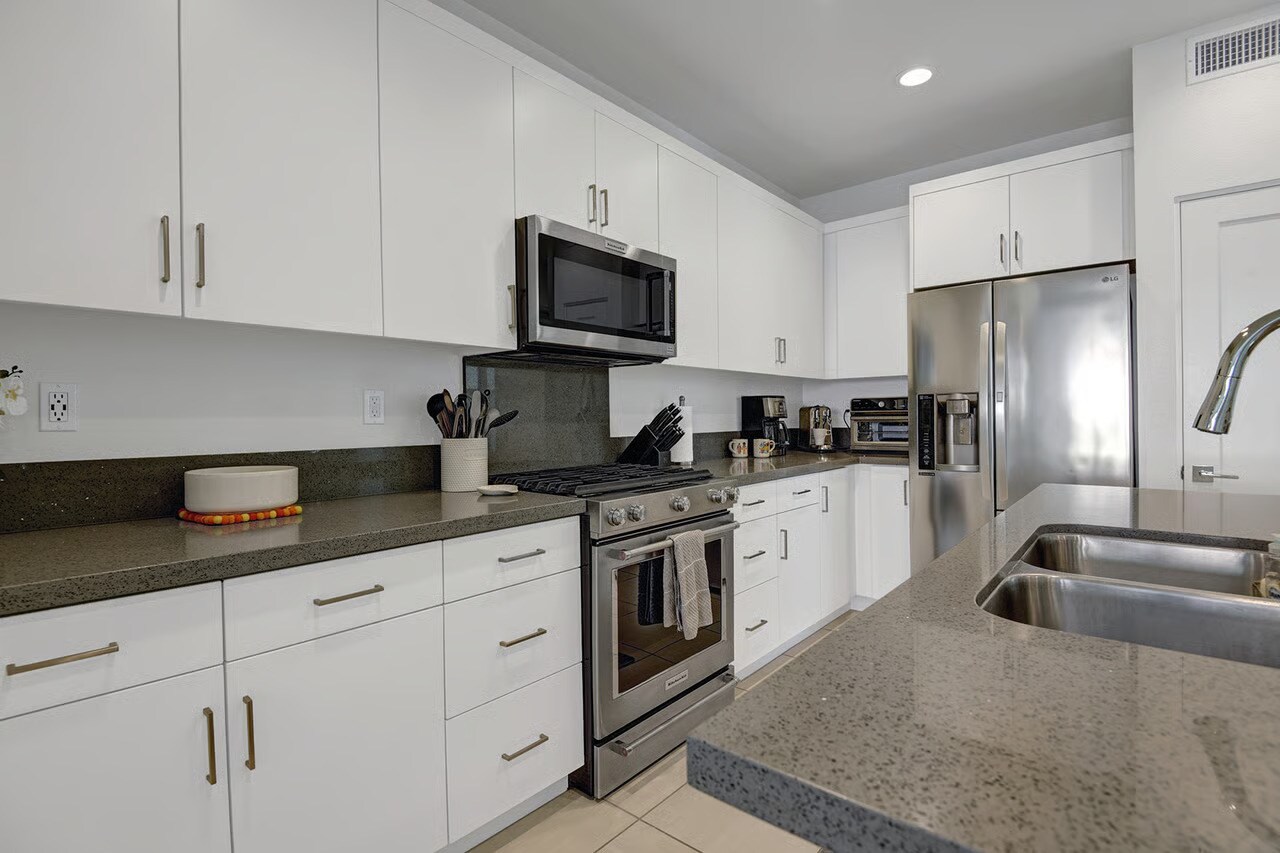 Building Photo - 2722 Sunrise Sonata Ln