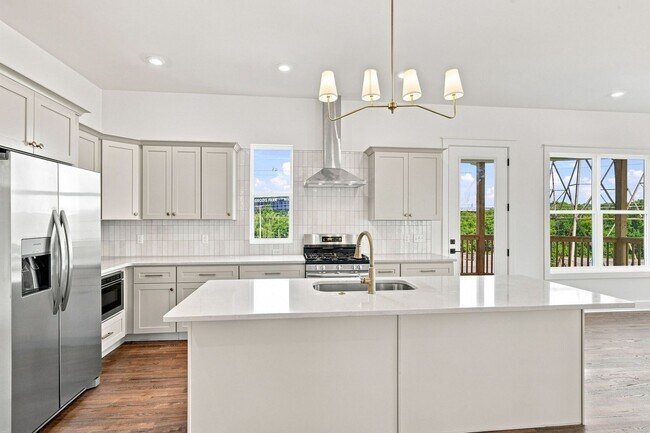 Building Photo - 508 Waycross Dr
