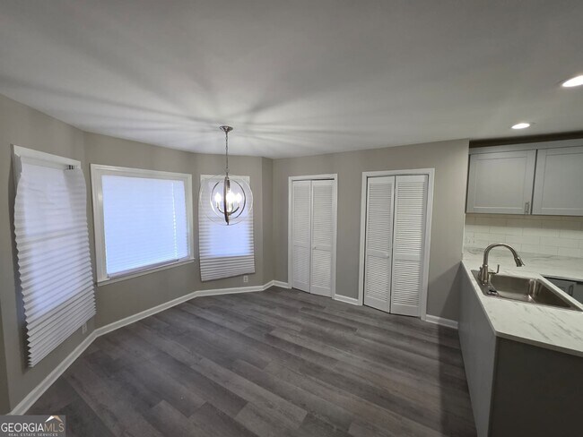 Building Photo - 2788 Coventry Green SE