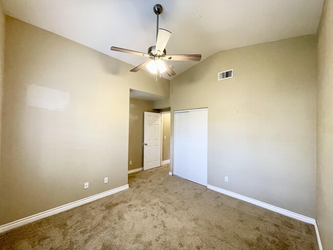Building Photo - 79289 Paseo Del Rey