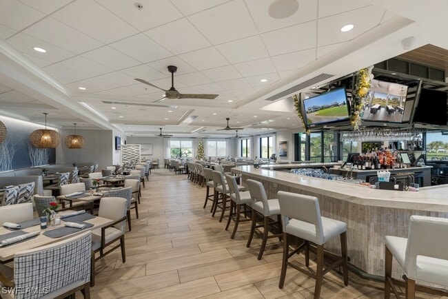 Building Photo - 8251 Grand Palm Dr