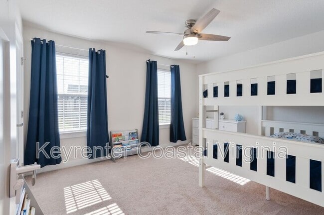 Building Photo - 515 Spring Hill Pl