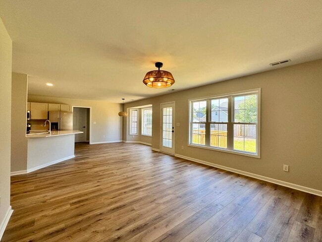 Building Photo - 6331 Shire Ln