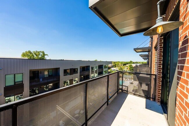 Building Photo - 4510 Terry-O Ln