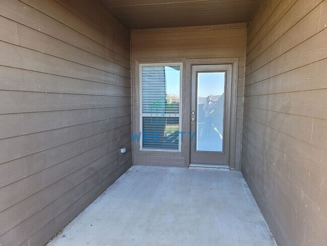 Building Photo - 1101 Grindstone Rd