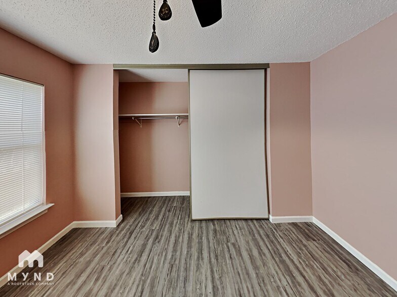 Building Photo - 7009 Blossom Creek