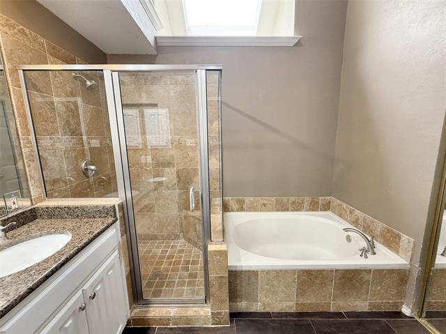 Building Photo - 3817 Seminole Ct