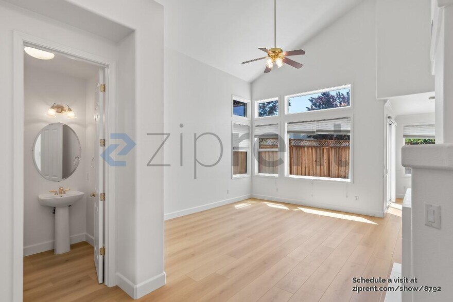 Building Photo - 4222 Talle Way