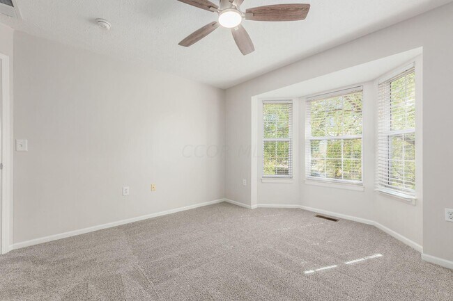 Building Photo - 3055 Glenloch Cir