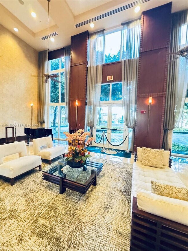 Building Photo - 19501 W Country Club Dr