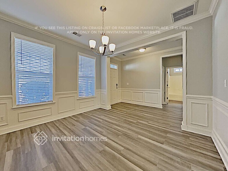 Building Photo - 9043 Cinder Ln