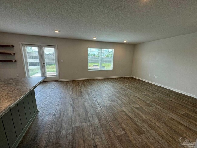 Building Photo - 7529 Steeplechase Blvd